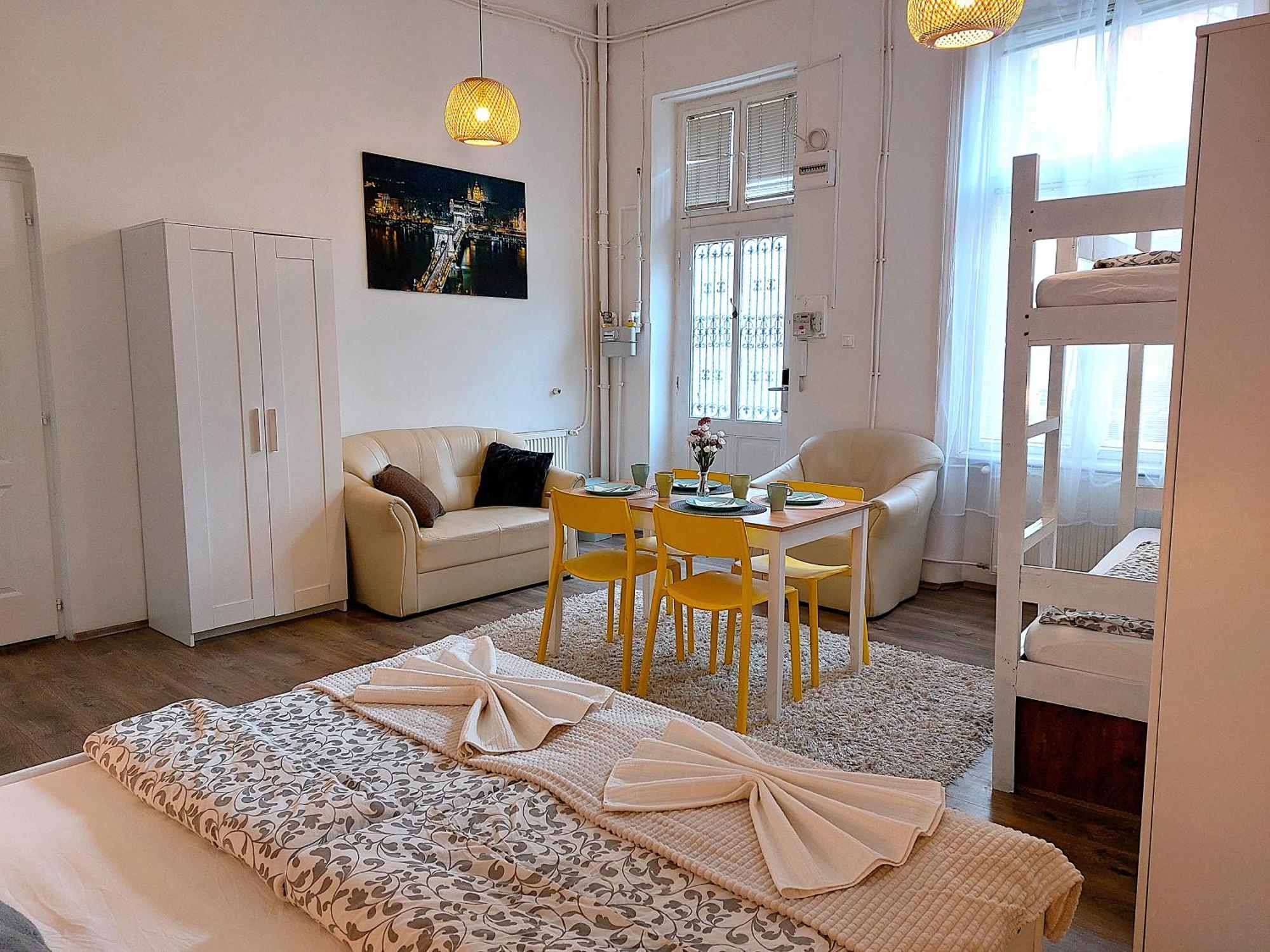 Corvin Smart Family Apartment Budapest